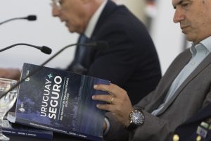 El presidente de la República, Yamandú Orsi durante la presentación del PNSP. Foto: Presidencia de la República