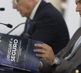 El presidente de la República, Yamandú Orsi durante la presentación del PNSP. Foto: Presidencia de la República